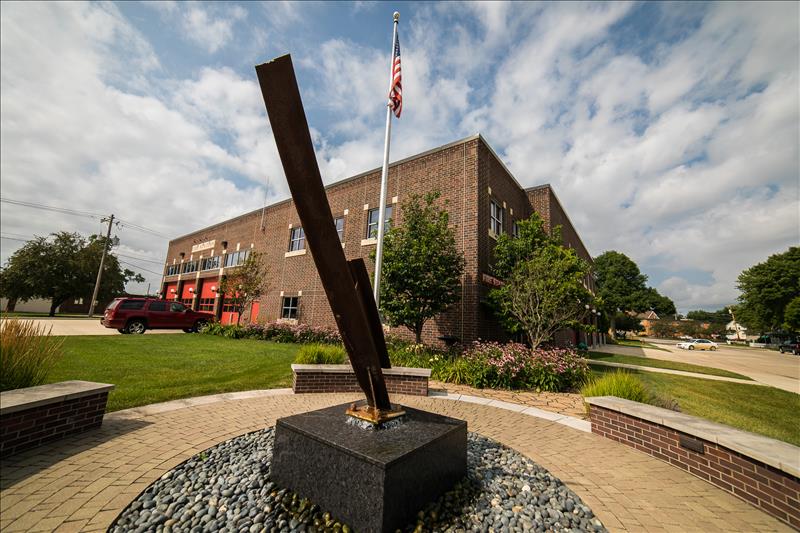 Hall Realty Clear Lake, IA